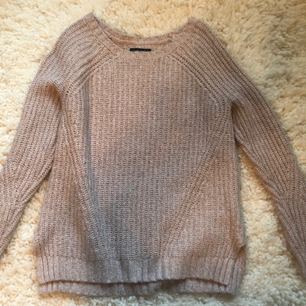 American Eagle pink sweater